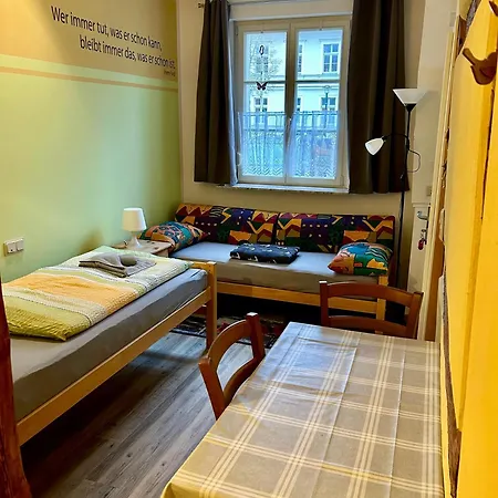 Διαμέρισμα Gaestezimmer 