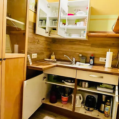 Διαμέρισμα Gaestezimmer 
